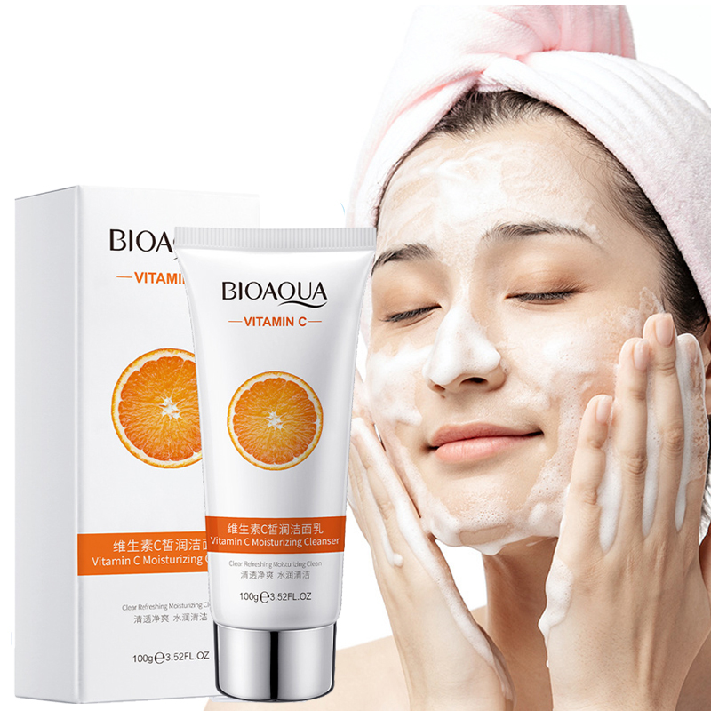 Bioaqua Vitamin C Moisturizing Cleanser