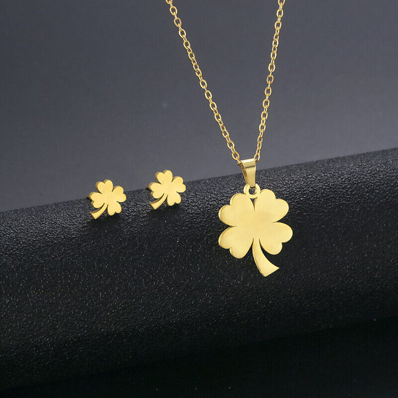FOUR LEAF CLOVER NECKLACE AND EARRINGS SET