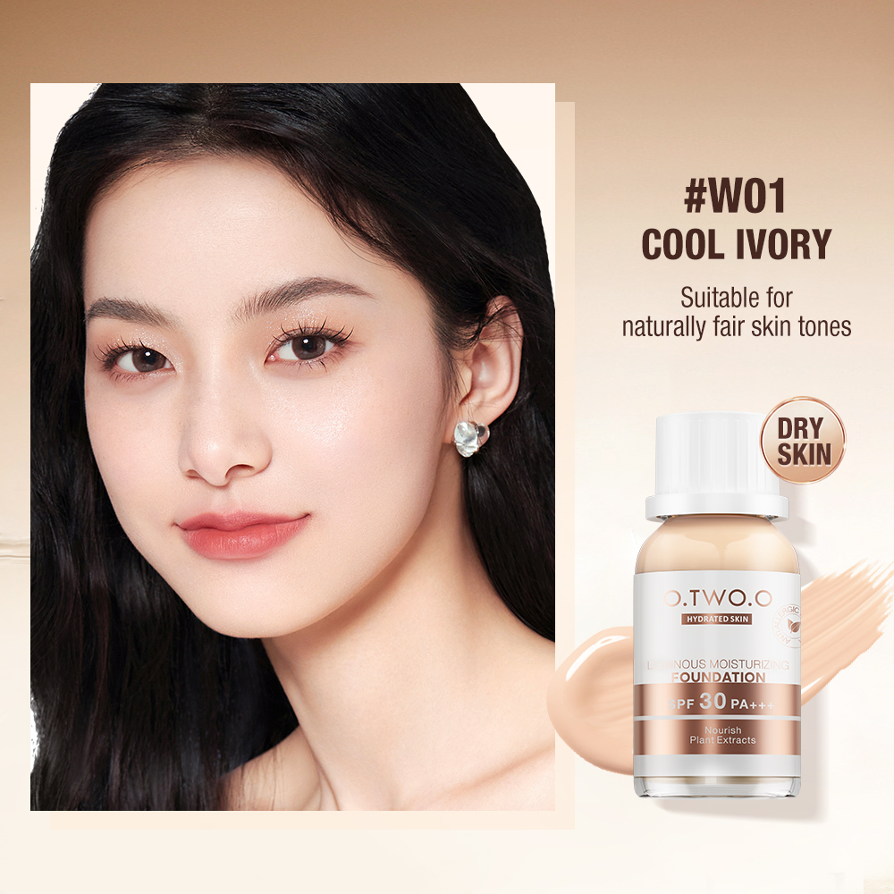 O.TWO.O Luminous Moisturizing Foundation