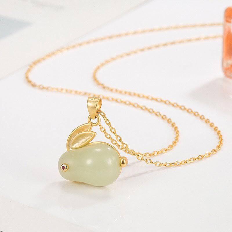 قلادة الأرنب