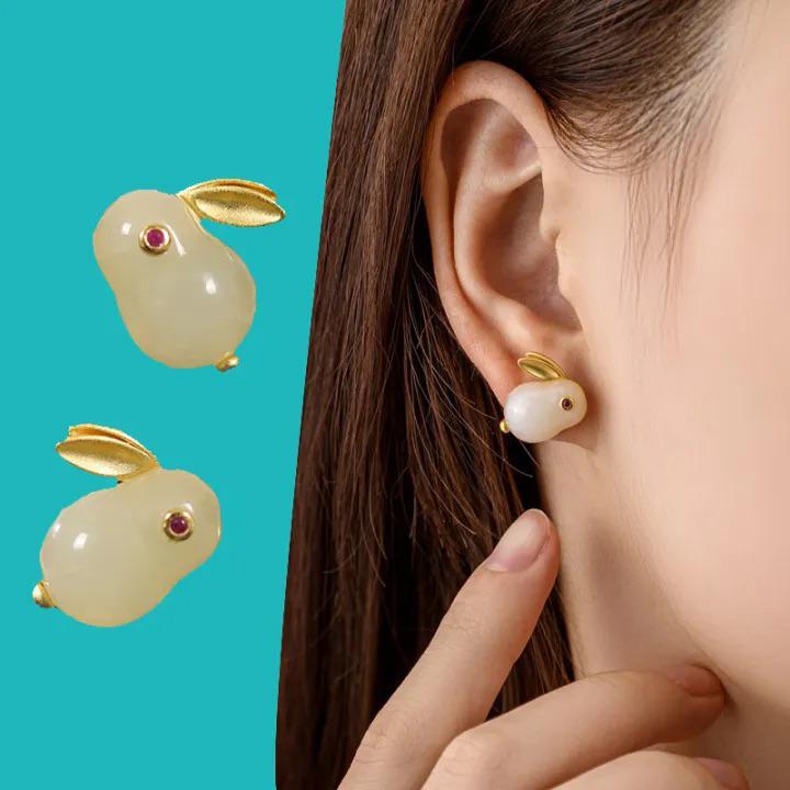 Rabit Ear Stud